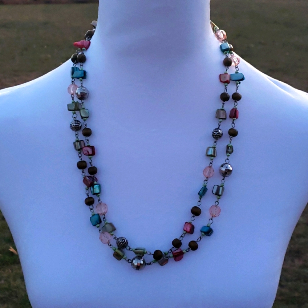 9. Beaded and Stone Chip Necklace - Can Be Styled As Long or Double Layered - Picture 8 of 11